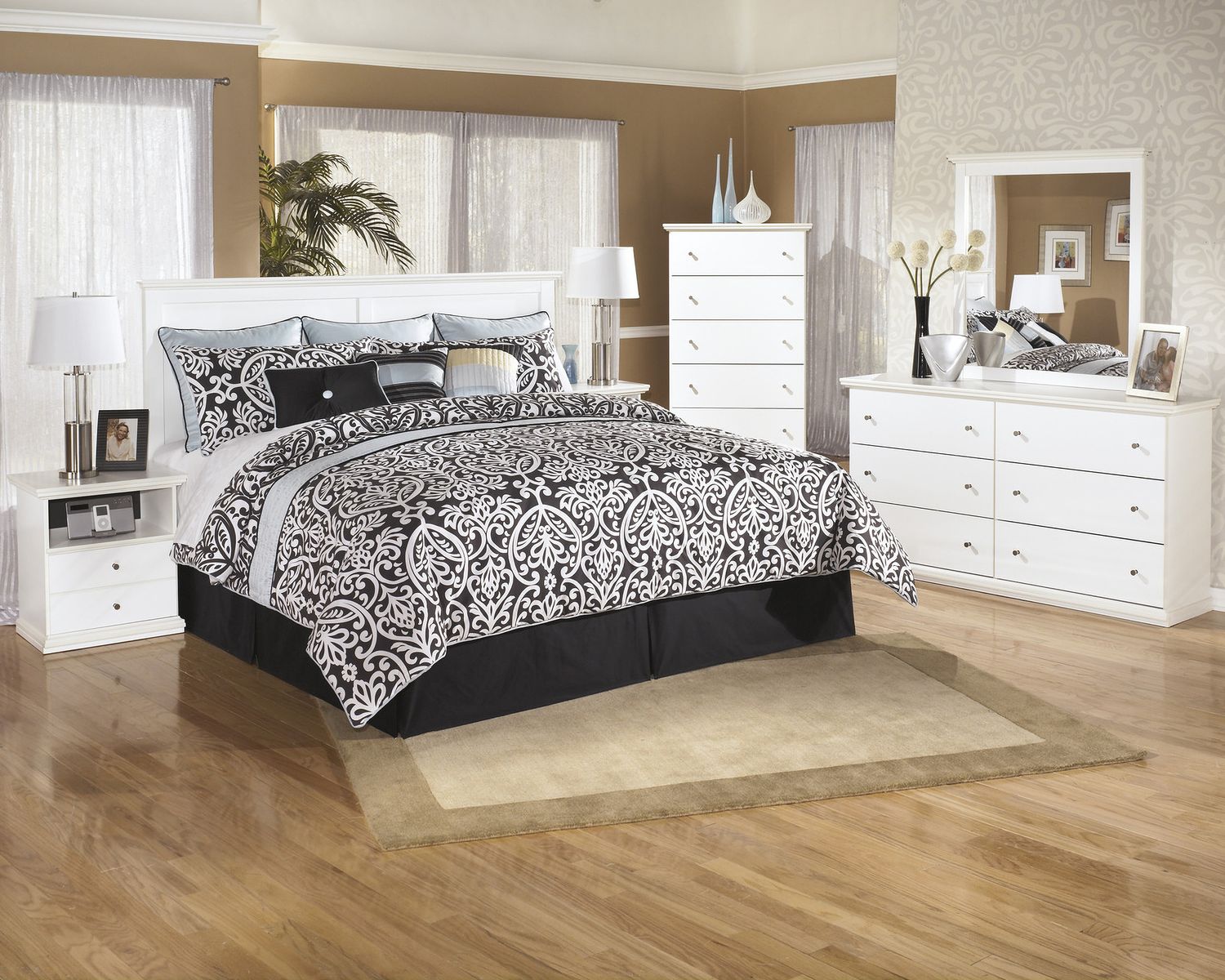Bostwick Shoals Dresser B13931
