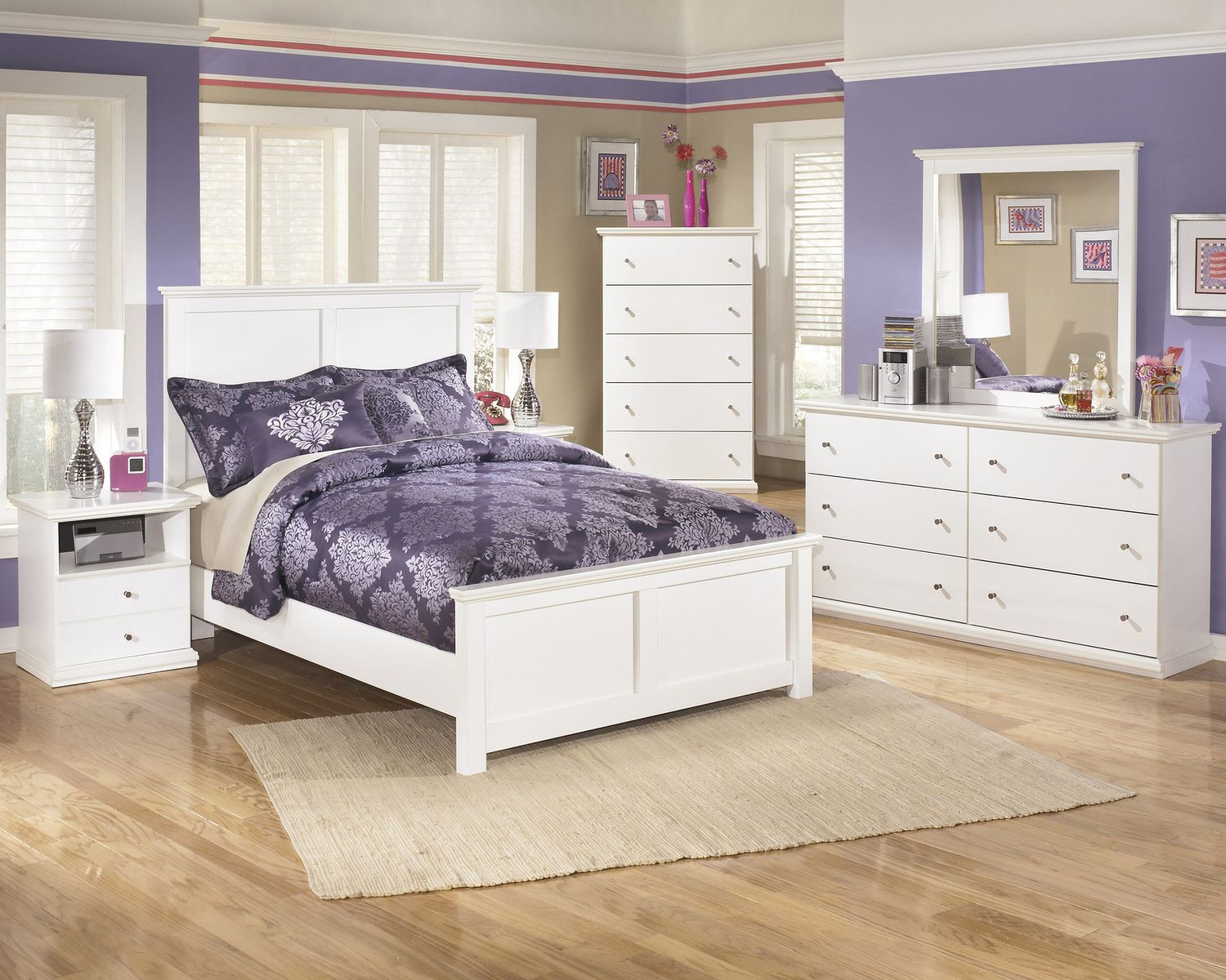 Bostwick Shoals Dresser B13931
