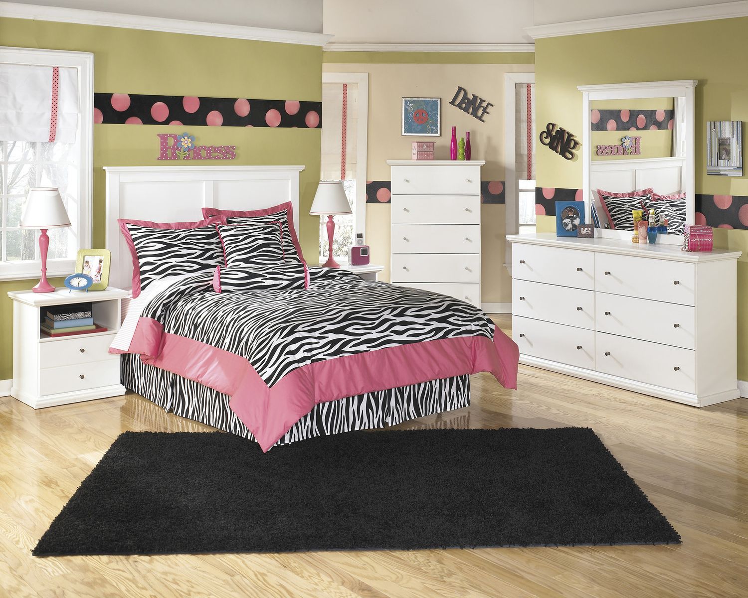 Bostwick Shoals Dresser B13931