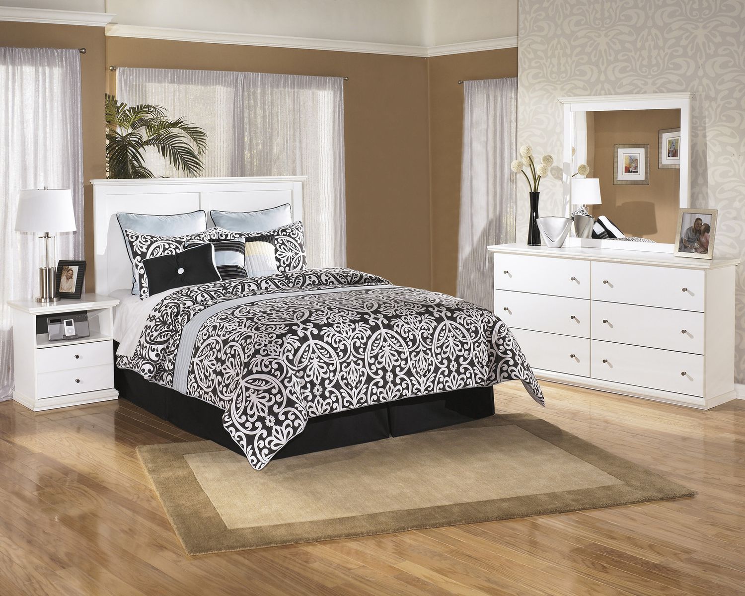 Bostwick Shoals Dresser B13931