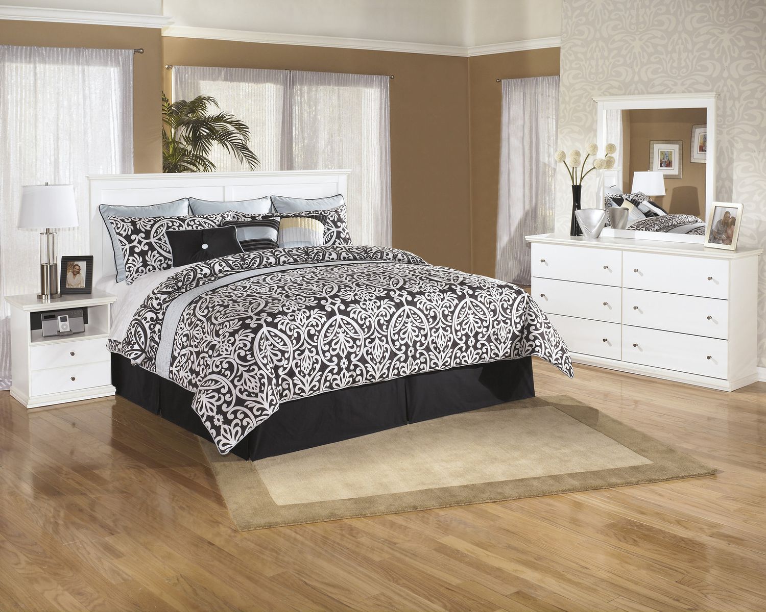Bostwick Shoals Dresser B13931