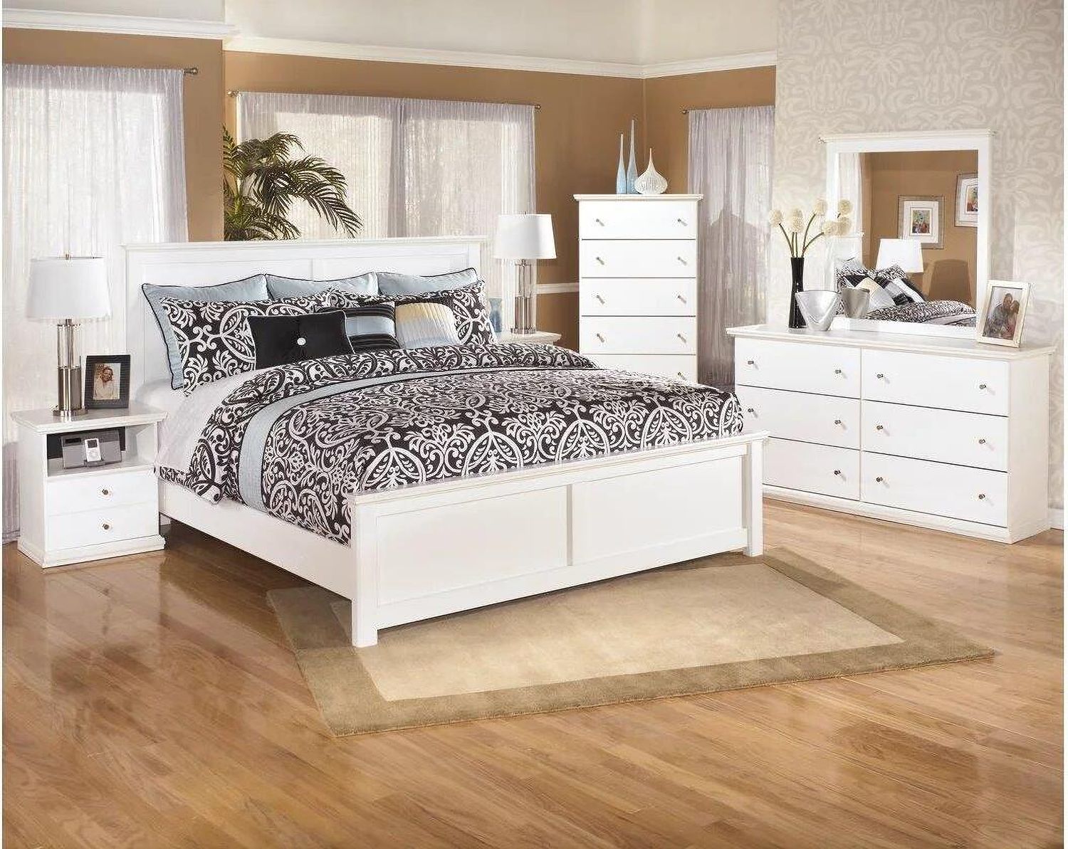 Bostwick Shoals Nightstand B13991