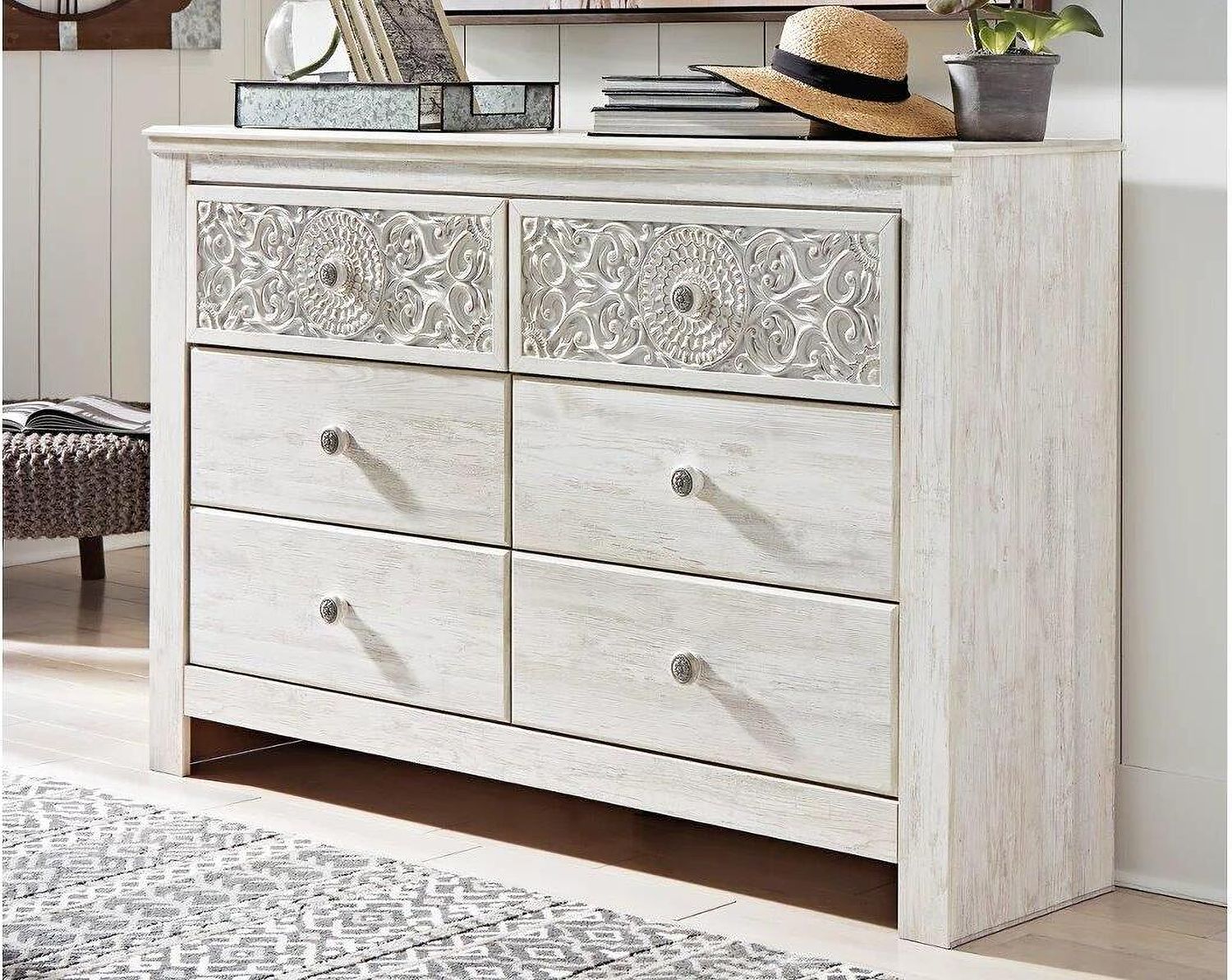 Paxberry Whitewash Dresser B18131