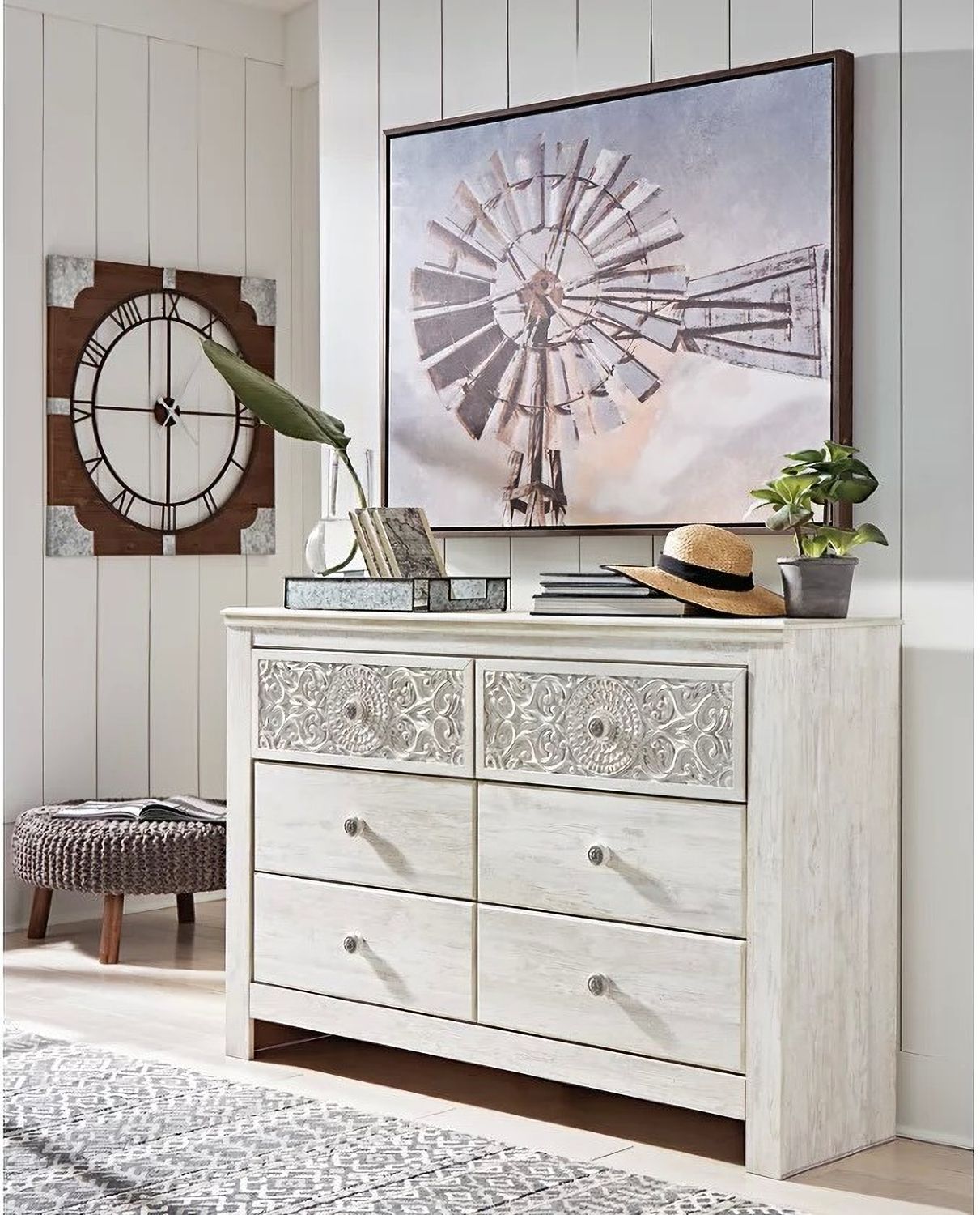 Paxberry Whitewash Dresser B18131