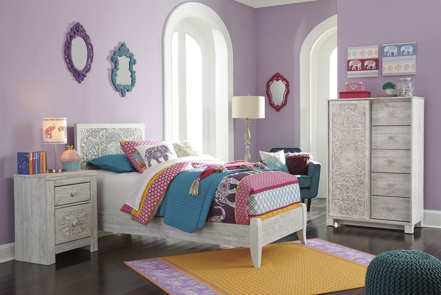 Paxberry Whitewash Full Panel Bed B181B2