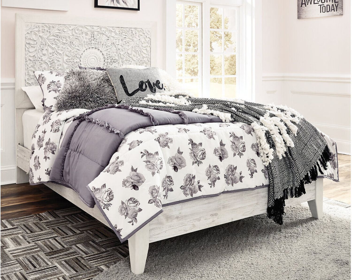 Paxberry Whitewash Full Panel Bed B181B2