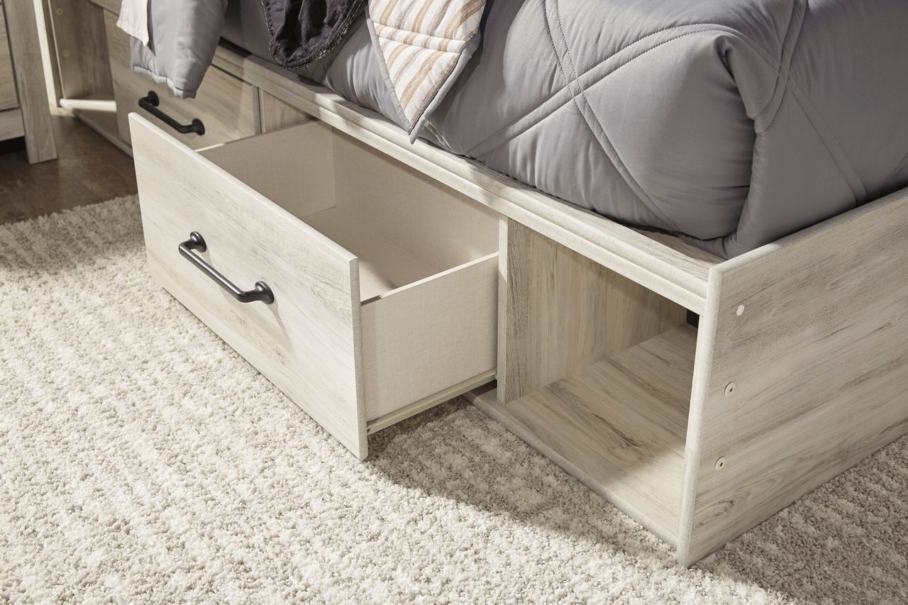 Cambeck Whitewash Full Panel Bed with One Side Storage B192B16