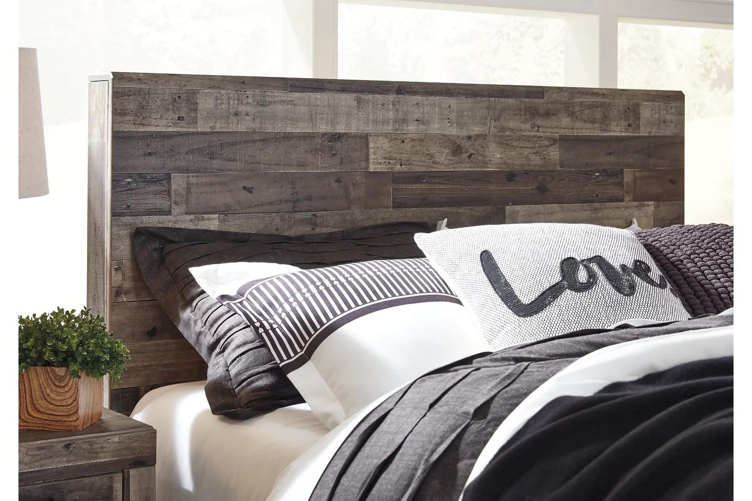 Derekson Twin Panel Headboard In Multi Gray B20053