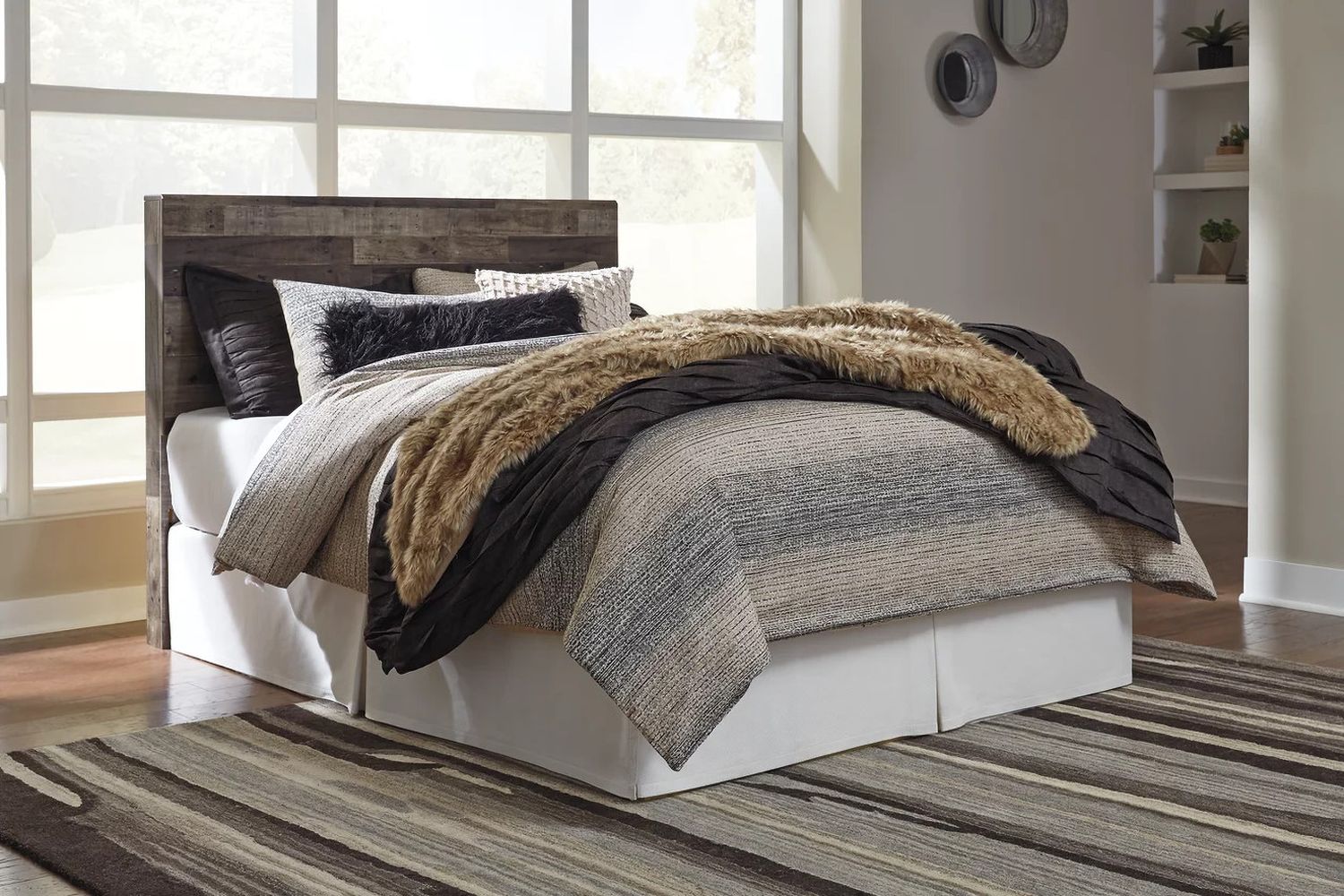 Derekson Queen Panel Headboard In Multi Gray B20057
