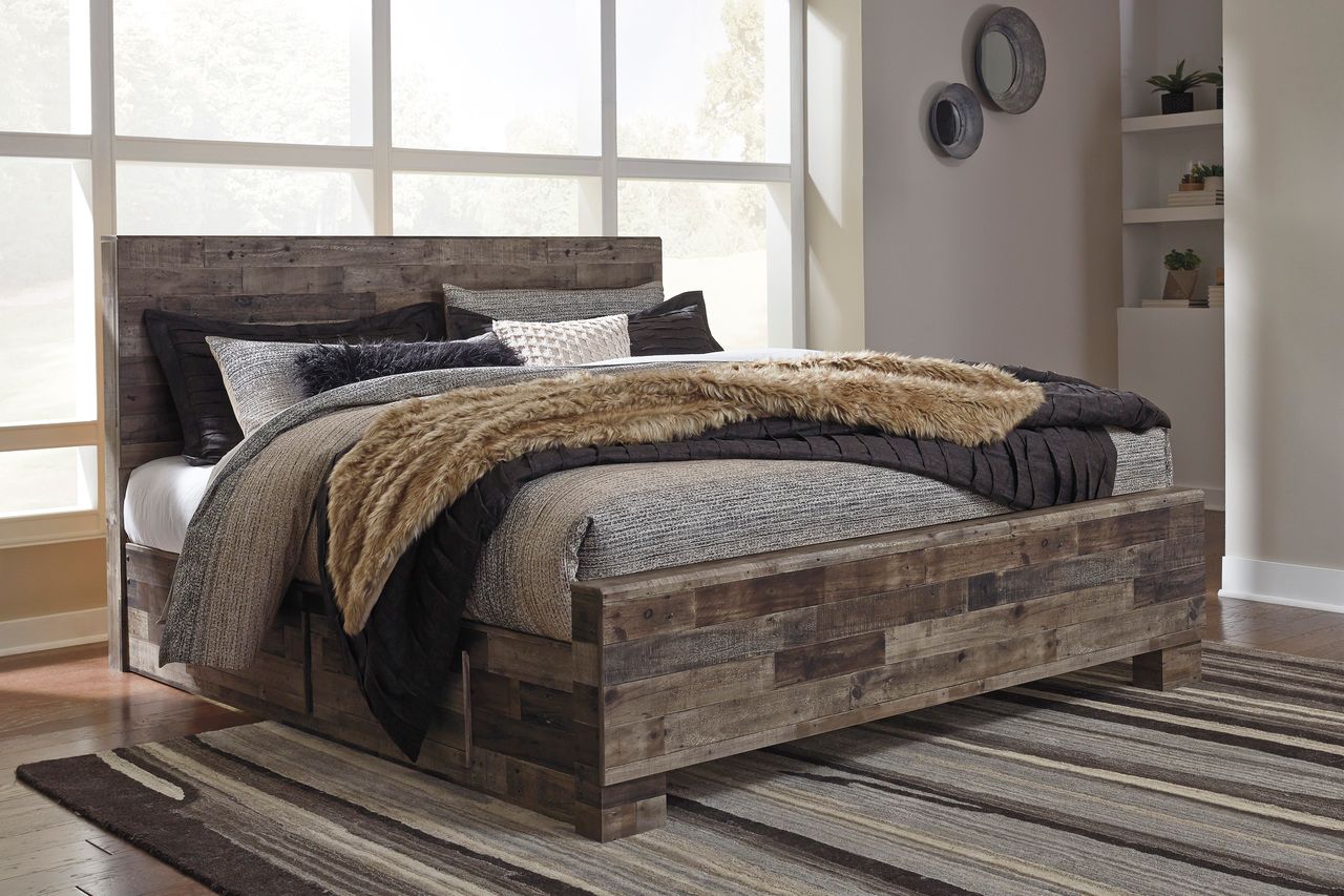 Derekson King Panel Headboard In Multi Gray B20058