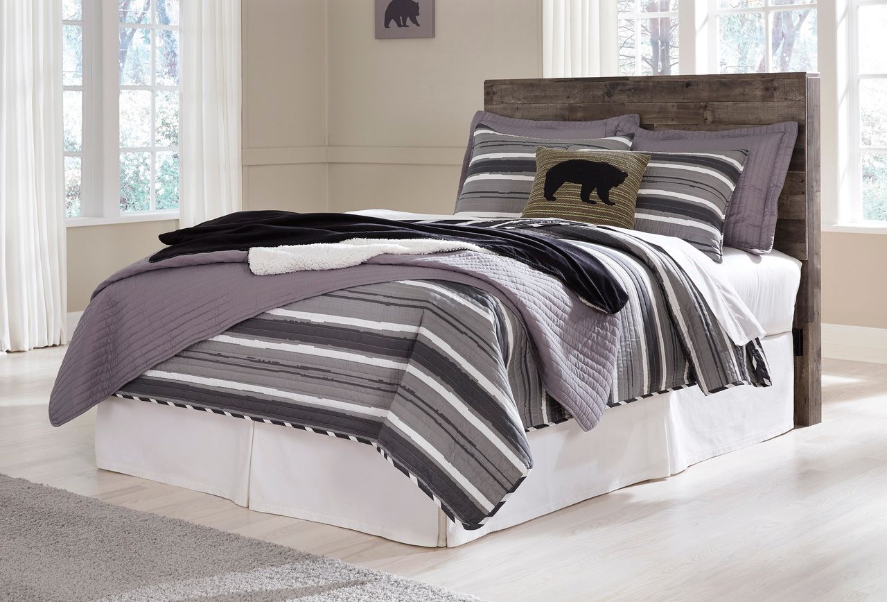 Derekson Full Panel Headboard In Multi Gray B20087