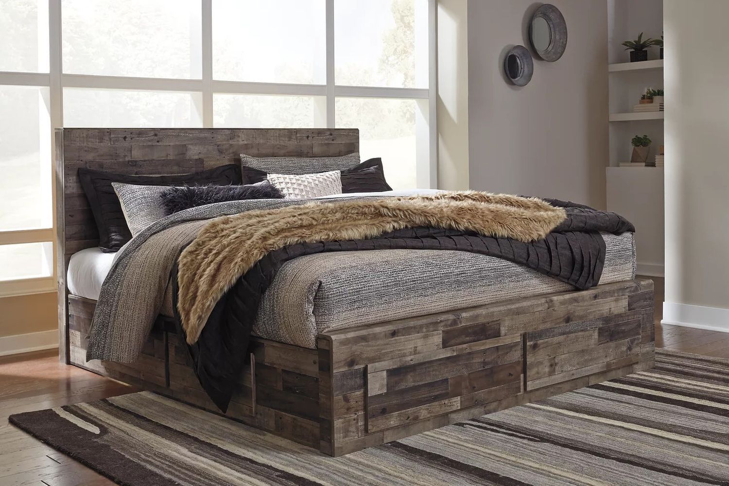 Derekson King Panel Bed with 6 Storage Drawers In Multi Gray B200B12