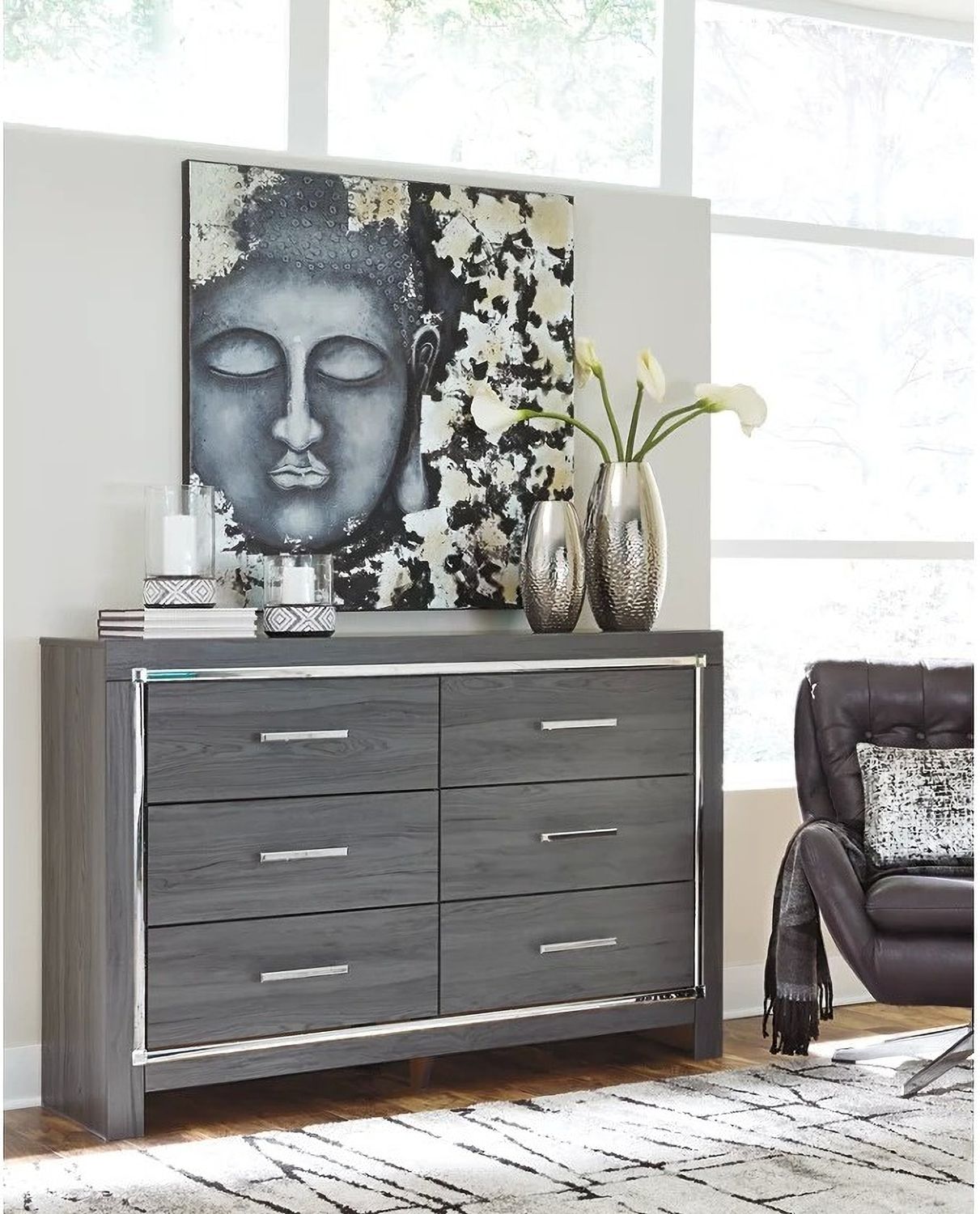 Lodanna Gray Dresser B21431