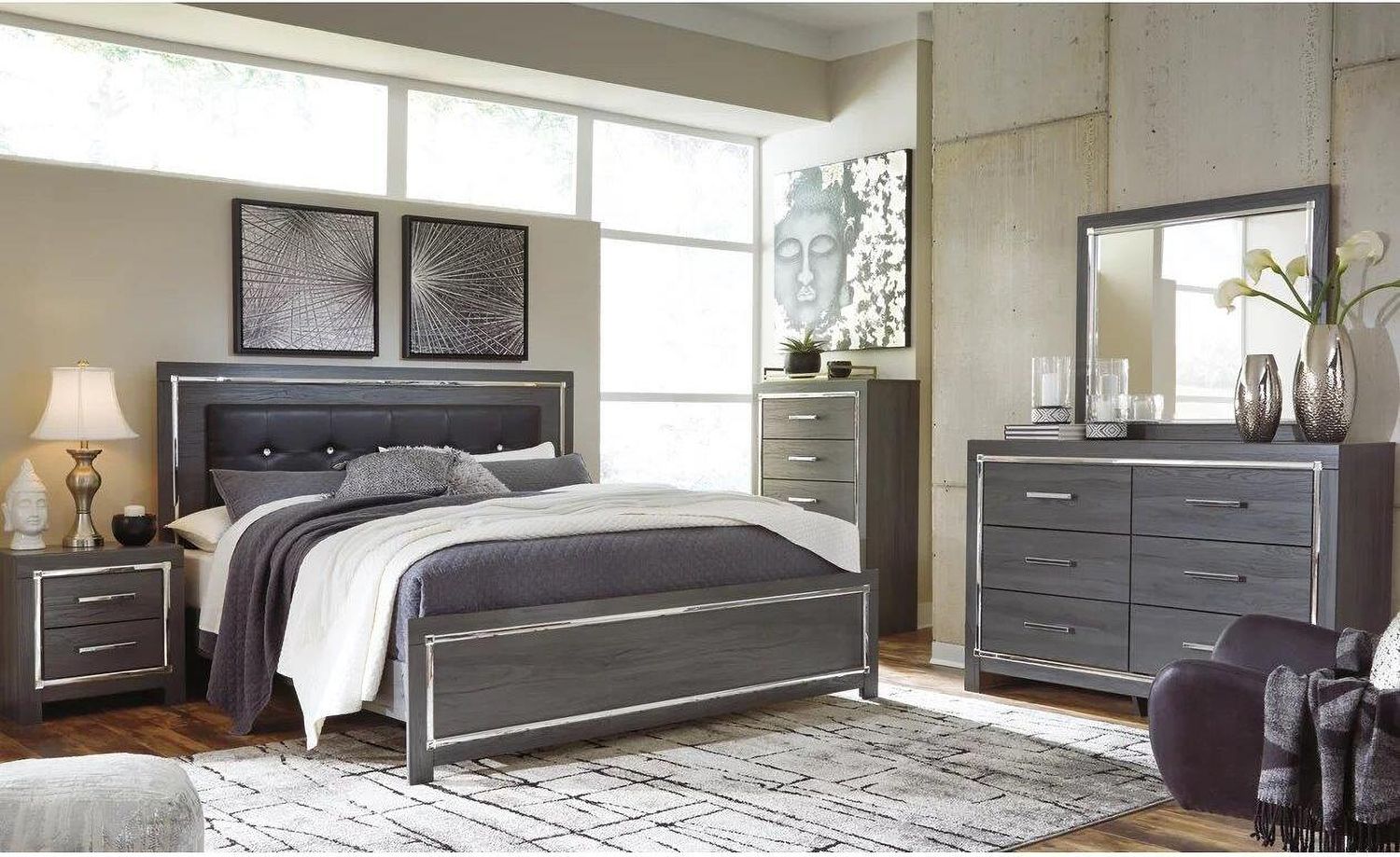 Lodanna Gray Dresser B21431