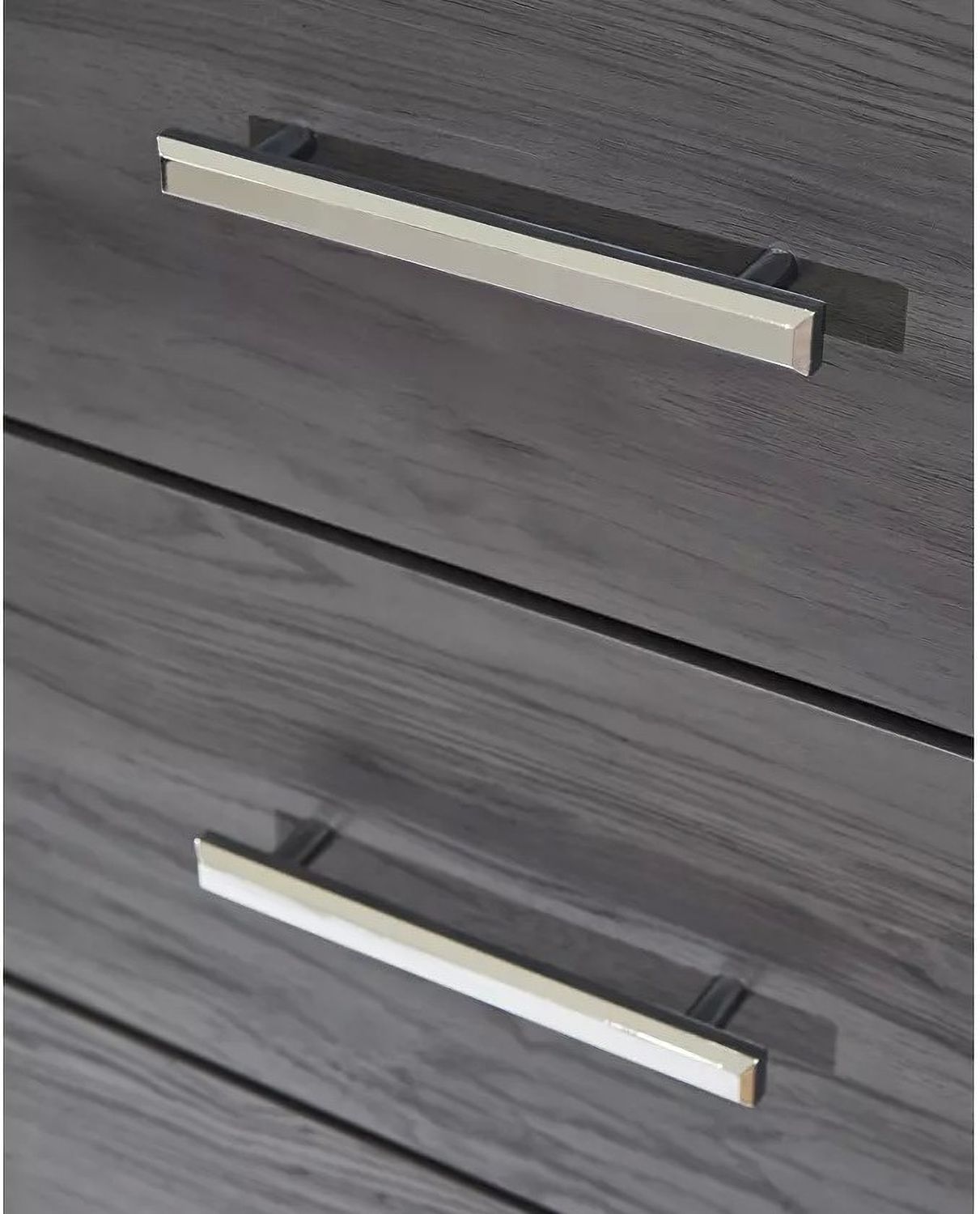Lodanna Gray Dresser B21431