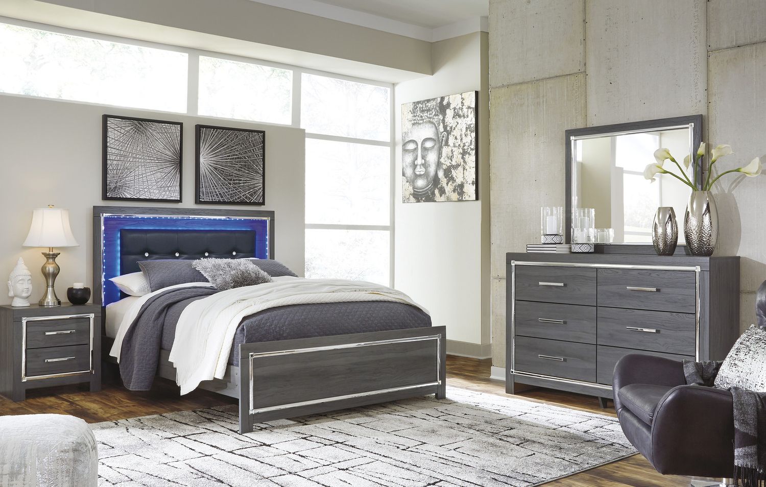 Lodanna Gray Dresser B21431