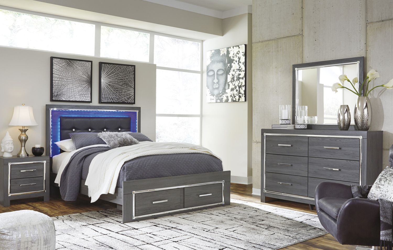 Lodanna Gray Dresser B21431