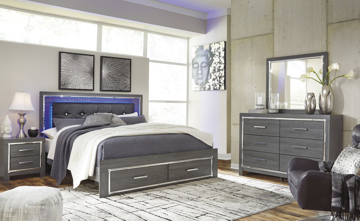 Lodanna Gray Dresser B21431