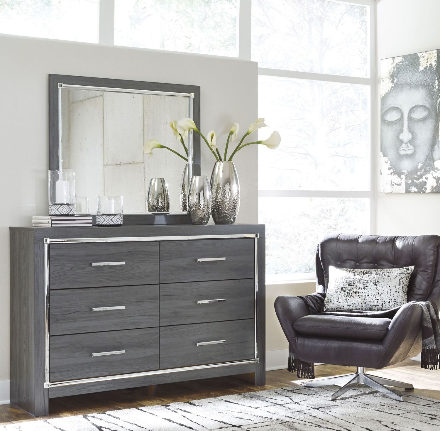 Lodanna Gray Bedroom Mirror B21436
