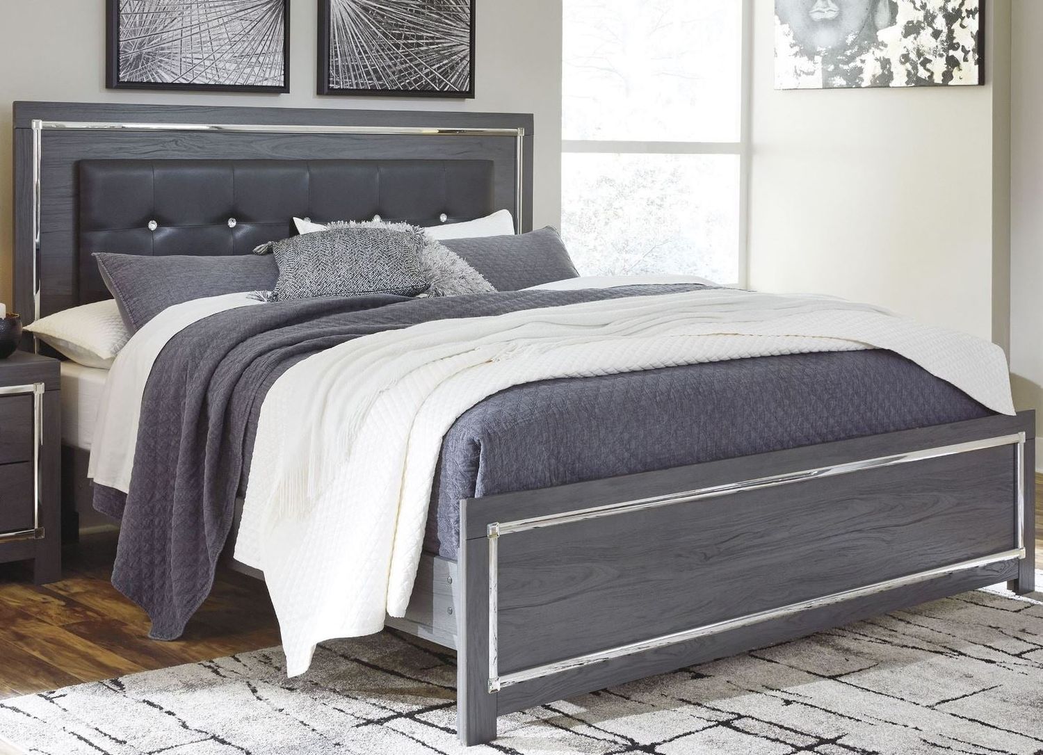 Lodanna Gray King Upholstered Panel Bed B214B10