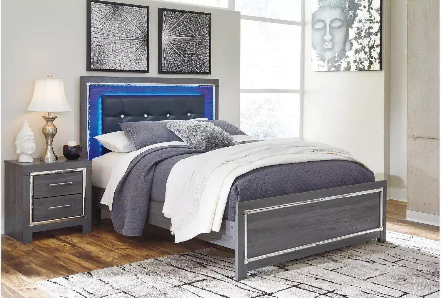 Lodanna Gray Queen Upholstered Panel Bed B214B2