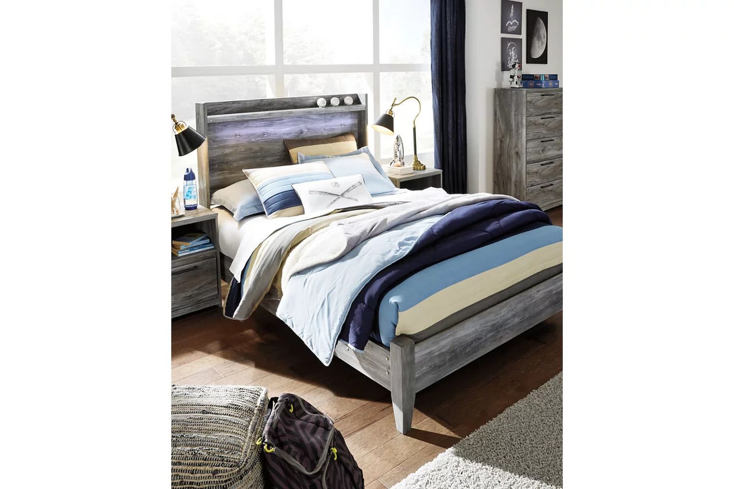 Baystorm Full Panel Bed In Gray B221B21