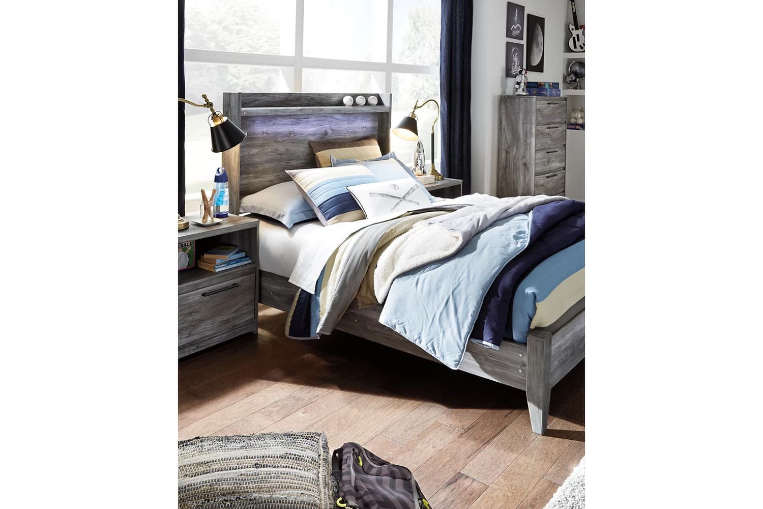 Baystorm Full Panel Bed In Gray B221B21