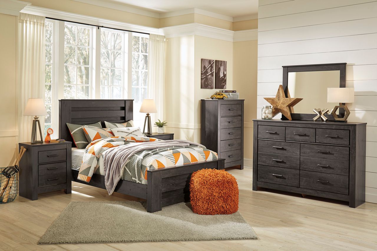 Brinxton Black Dresser B24931