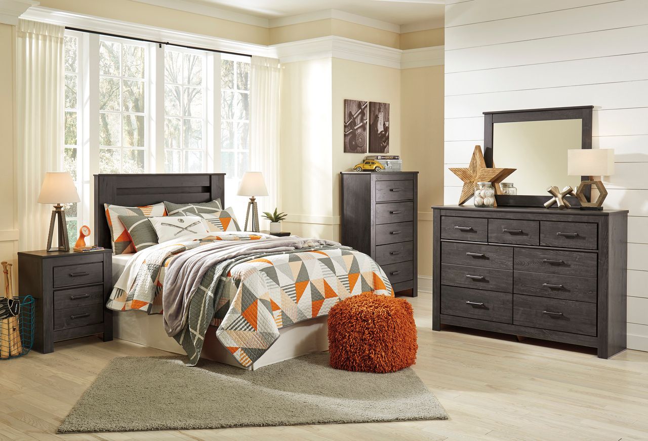 Brinxton Black Dresser B24931