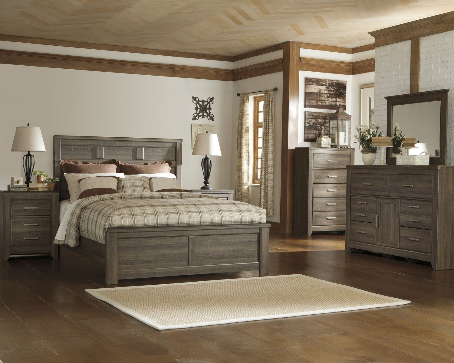 Juararo Dresser B25131