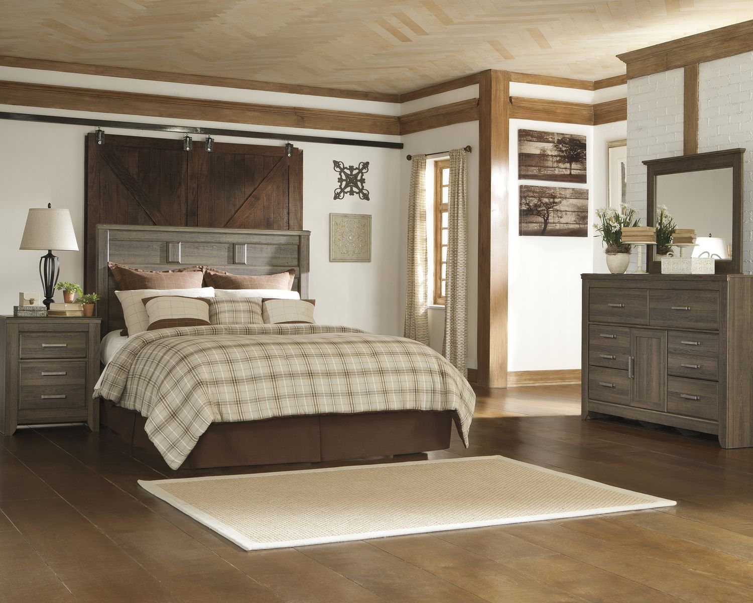 Juararo Dresser B25131