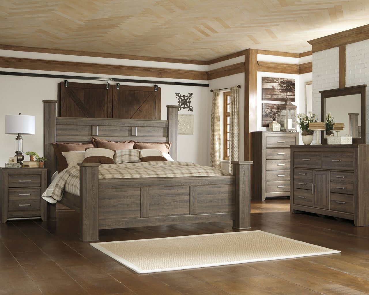 Juararo Dark Brown California King Poster Bed B251B12