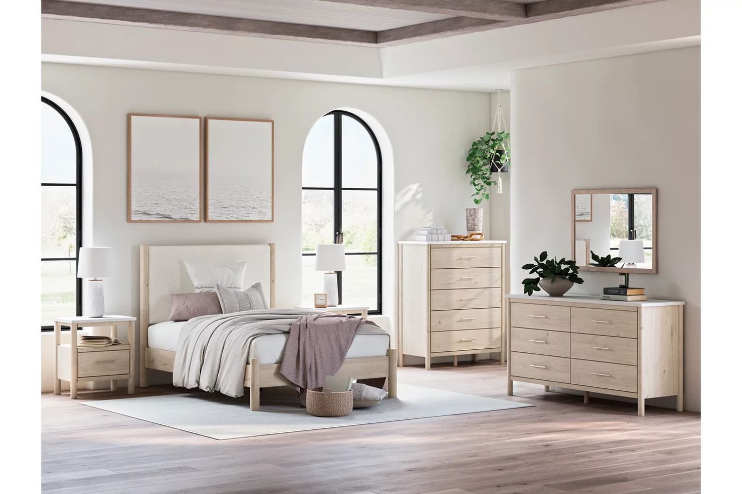 Cadmori Chest of Drawers In Two-tone B2615345
