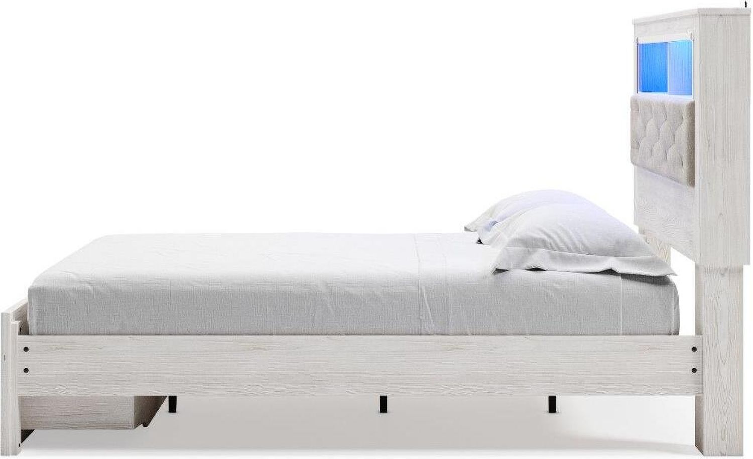 Altyra White Queen Panel Bookcase Storage Bed B2640B19