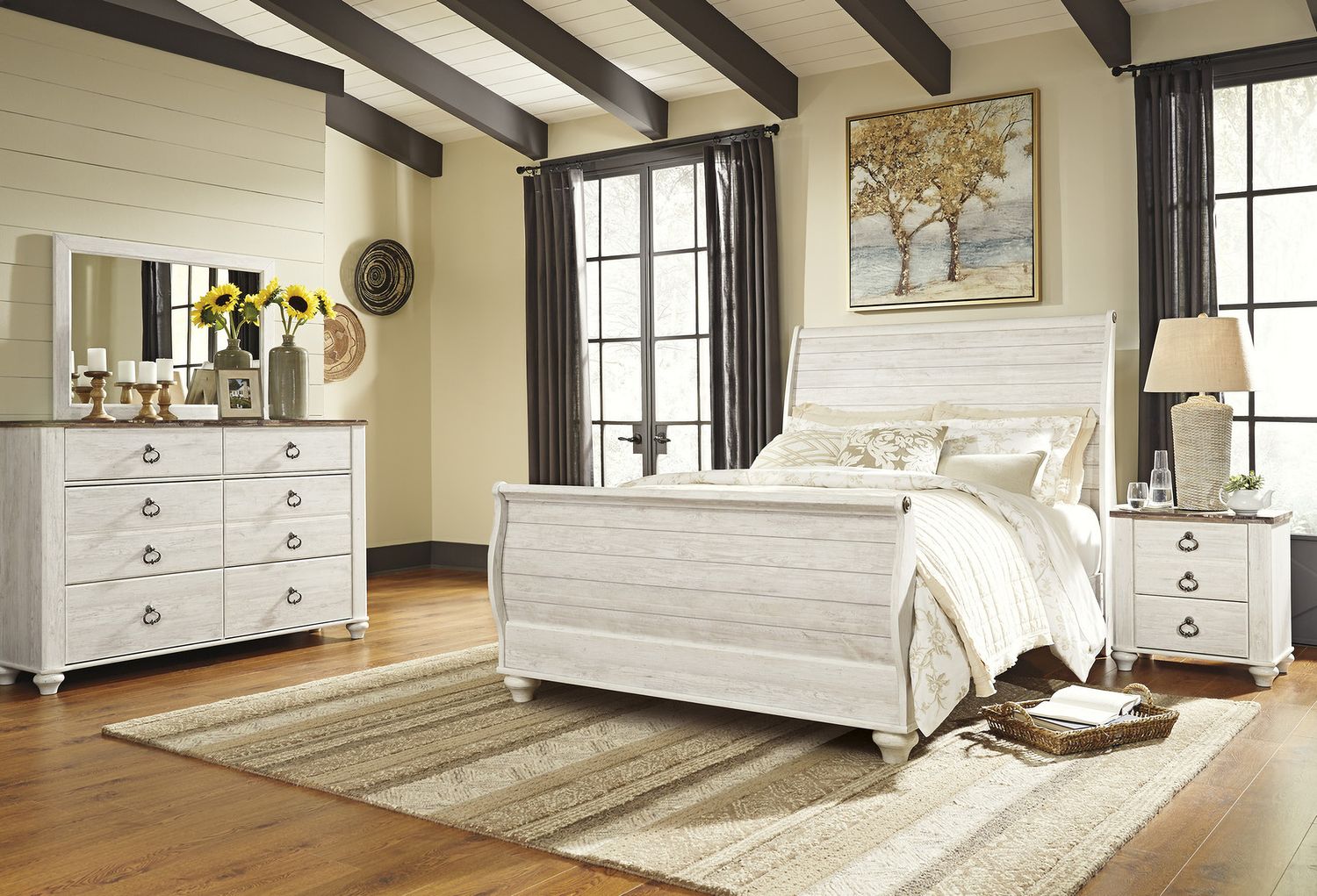 Willowton Two-tone Dresser B26731