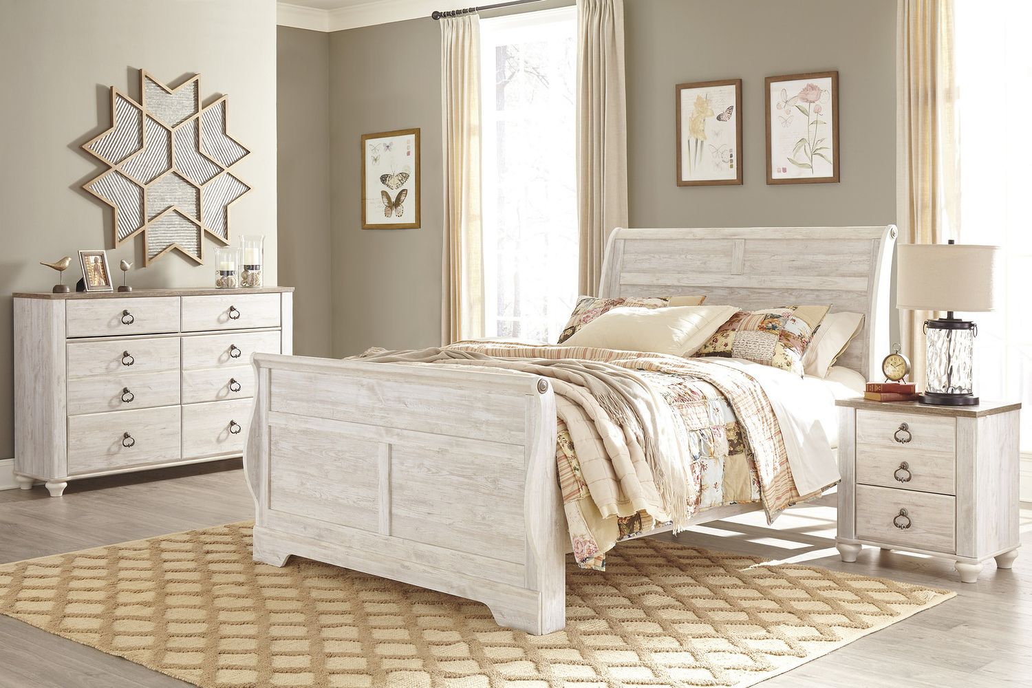 Willowton Two-tone Dresser B26731