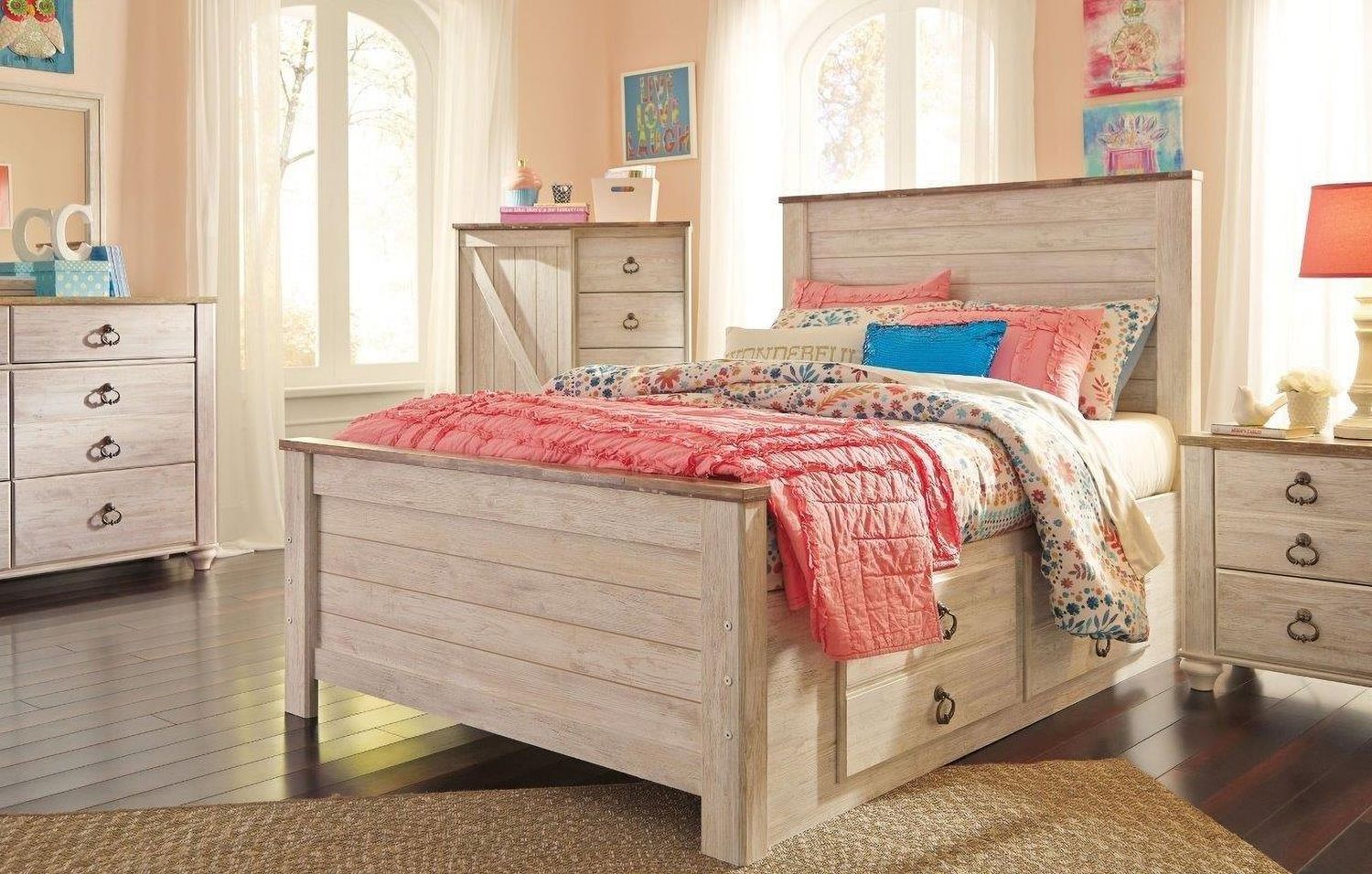 Willowton Whitewash Dressing Chest B26748