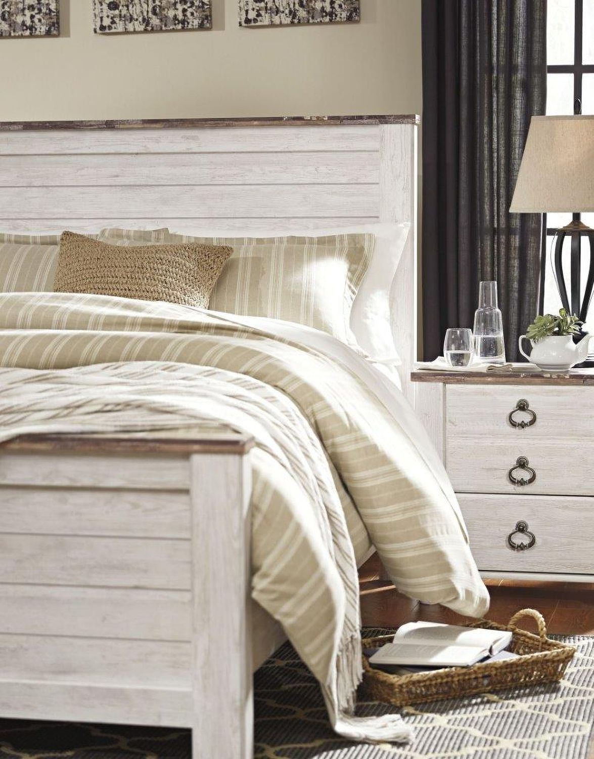 Willowton Whitewash King Panel Bed B267B10