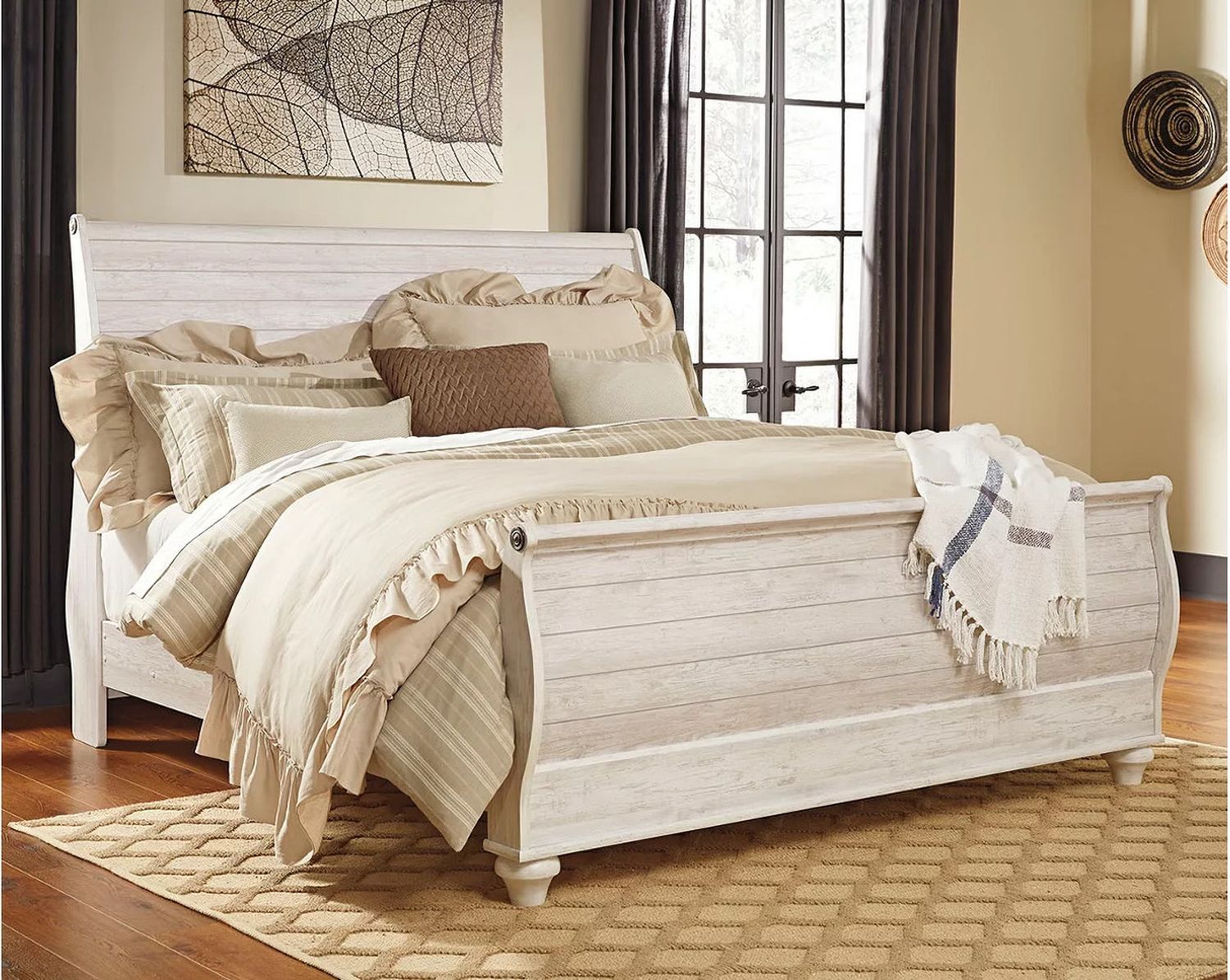 Willowton King Sleigh Bed In Washed White B267B11