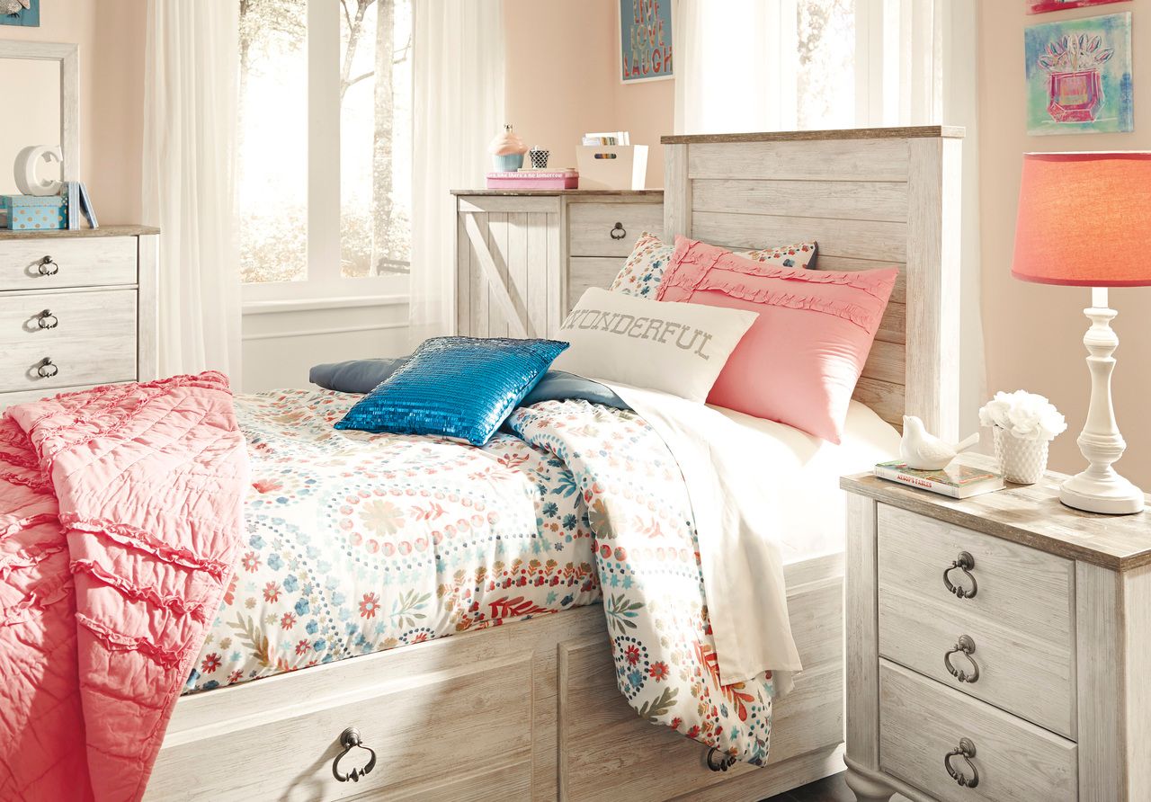 Willowton Whitewash Twin Panel Bed B267B15