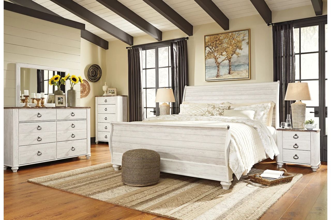 Willowton King Sleigh Bed In White Wash B267B31