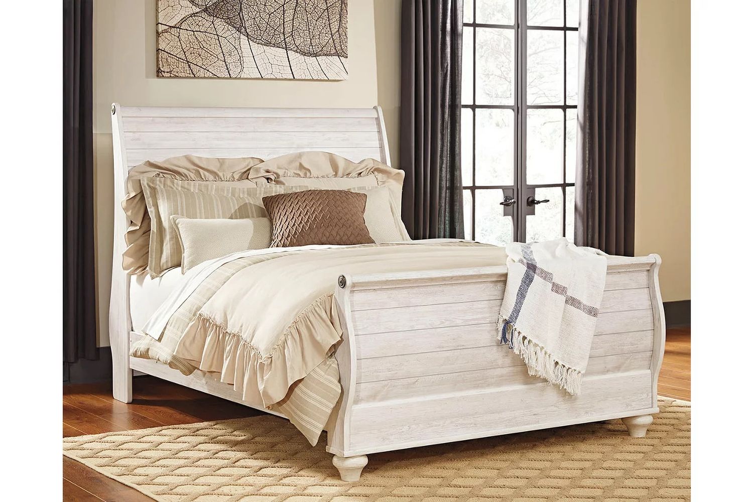 Willowton Queen Sleigh Bed In Washed White B267B4