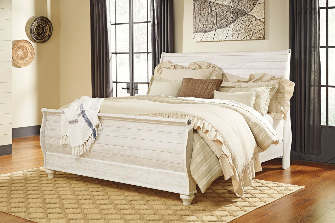 Willowton Queen Sleigh Bed In Washed White B267B4