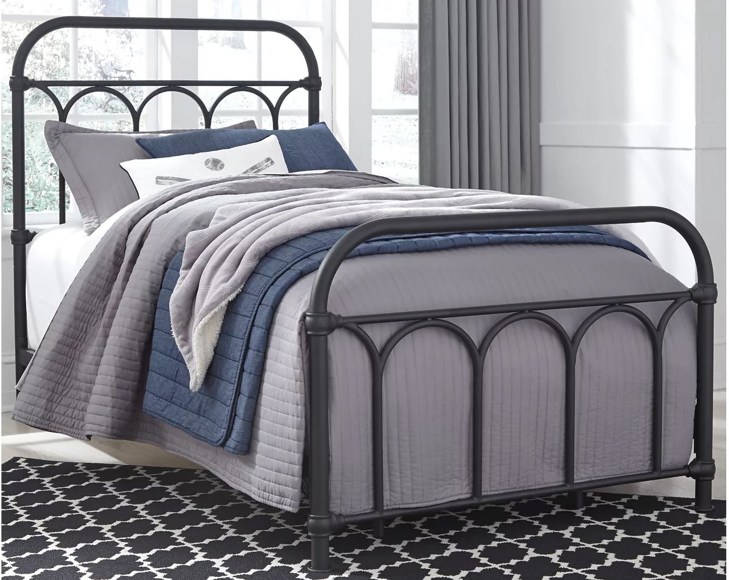 Nashburg Black Twin Metal Bed B280671