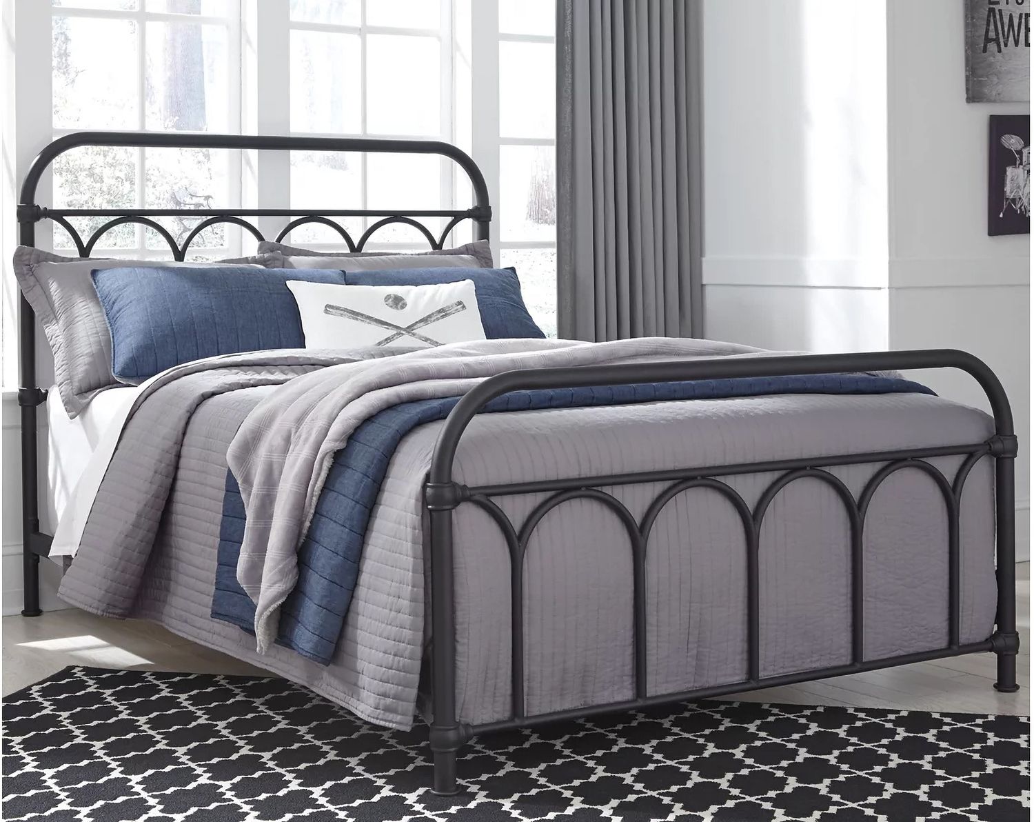 Nashburg Black Full Metal Bed B280672