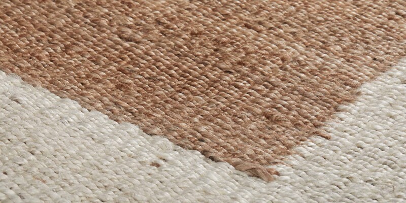 Border Natural Rug 5' x 8' B304545X8