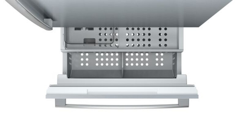 Benchmark Built-in Bottom Freezer Refrigerator30'' B30BB930SS
