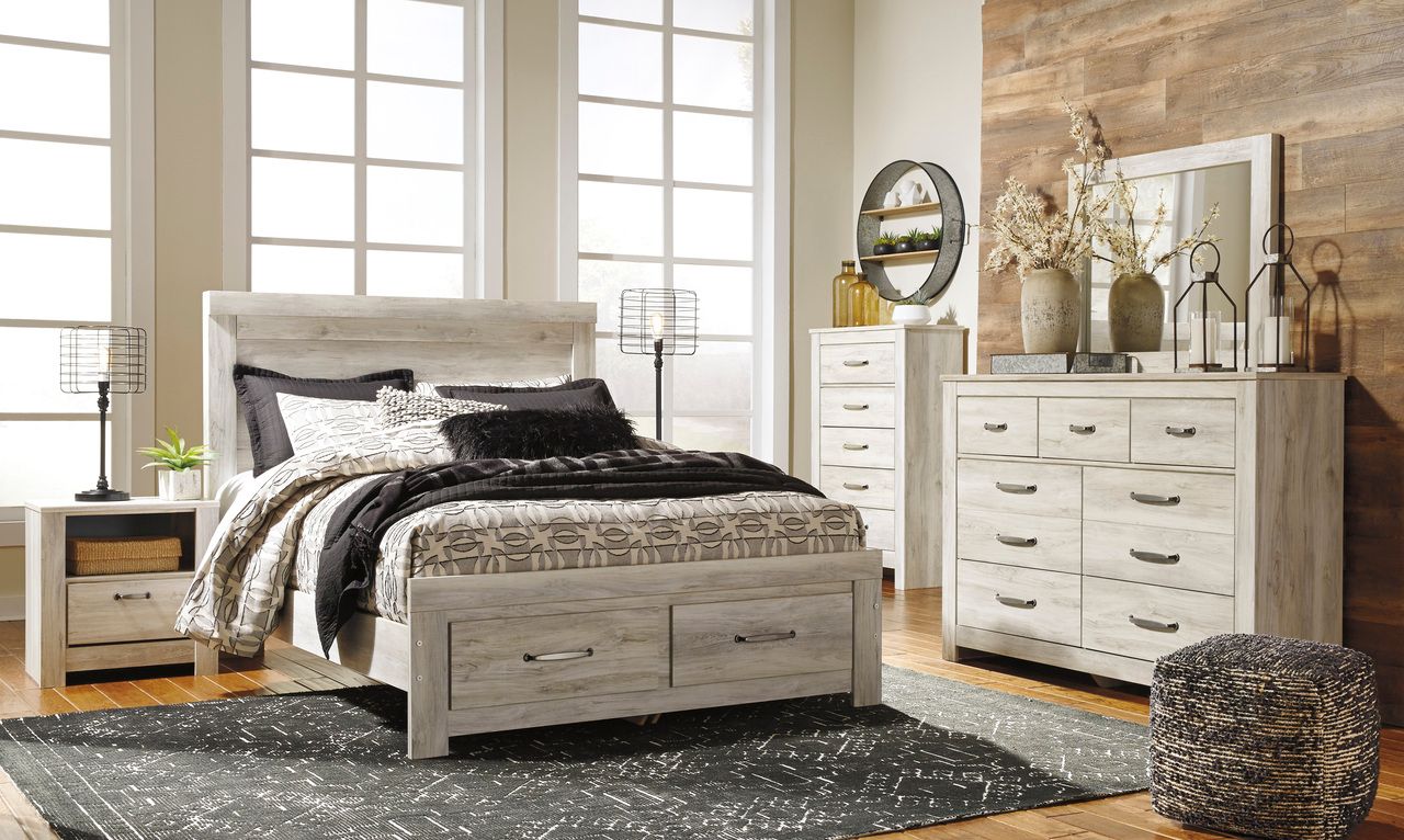 Bellaby White Dresser B33131