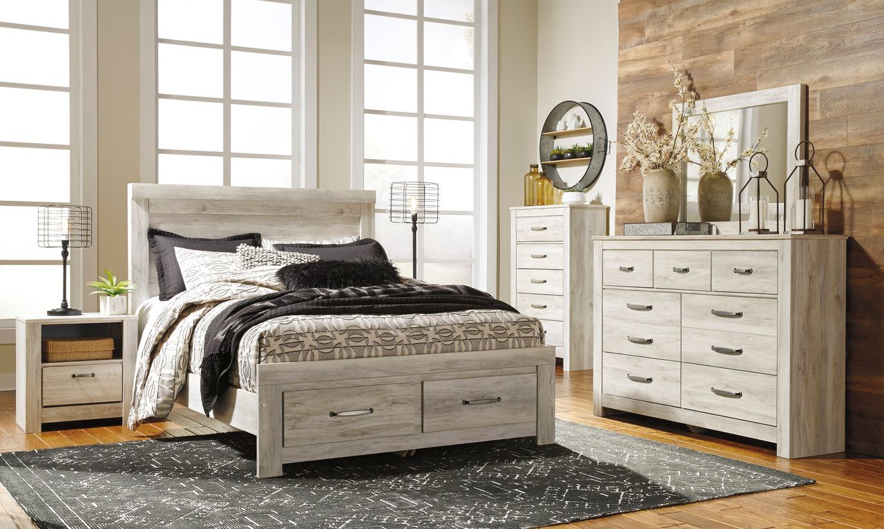 Bellaby White Dresser B33131