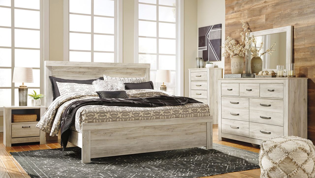 Bellaby White Dresser B33131